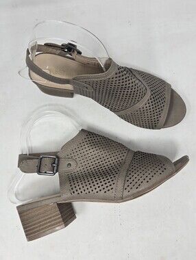 Restricted Peep Toe Ankle Strap Slingback Block Heel Sandals Women's Size 7.5